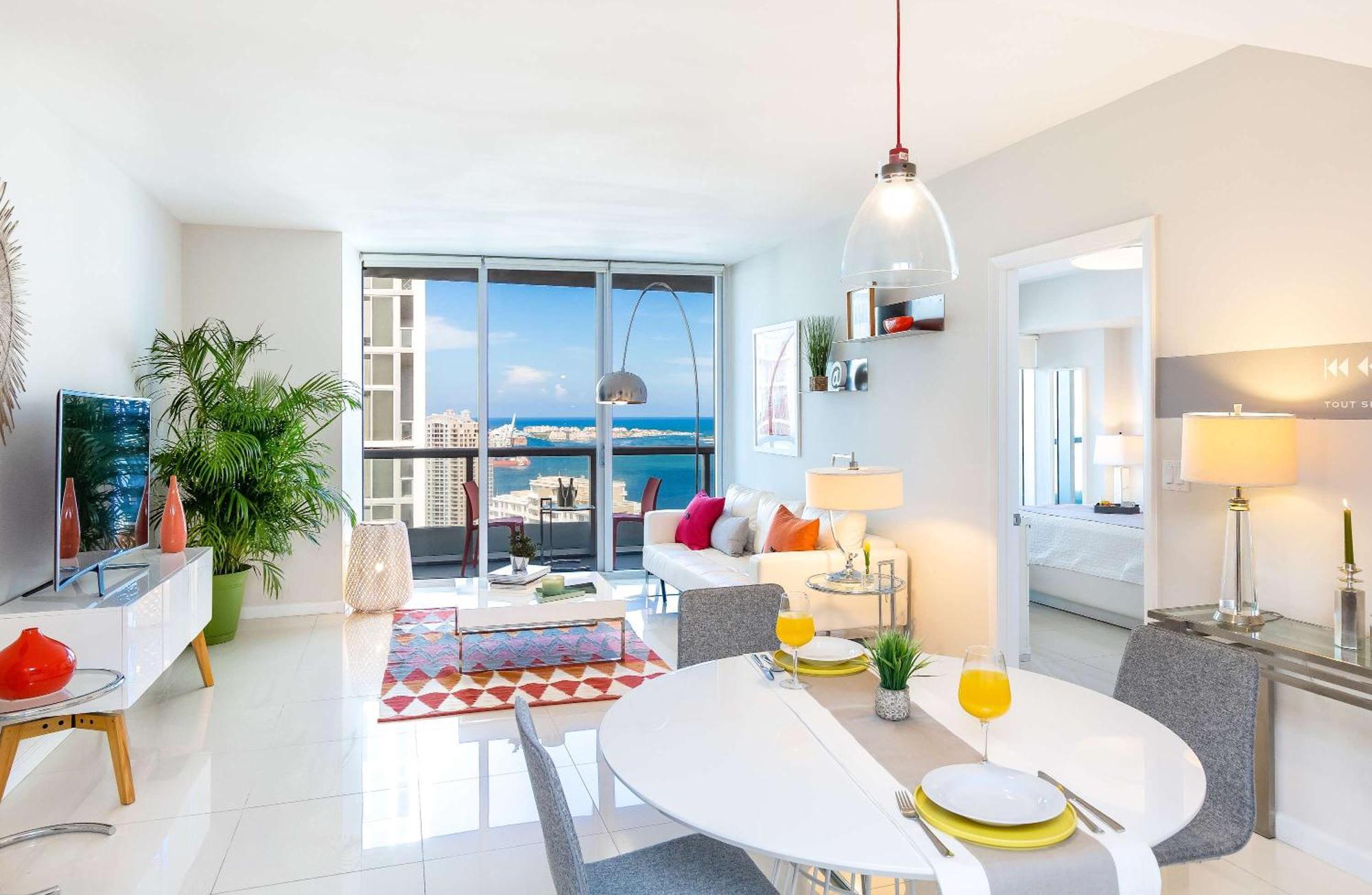 Mvr - Where Views Meet Vibes In